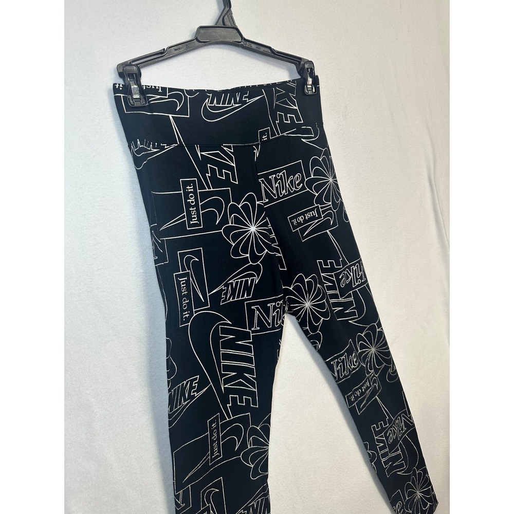 Nike Womens Sportswear Graphic Leggings Black White Logo Print High Rise Medium - Picture 3 of 10